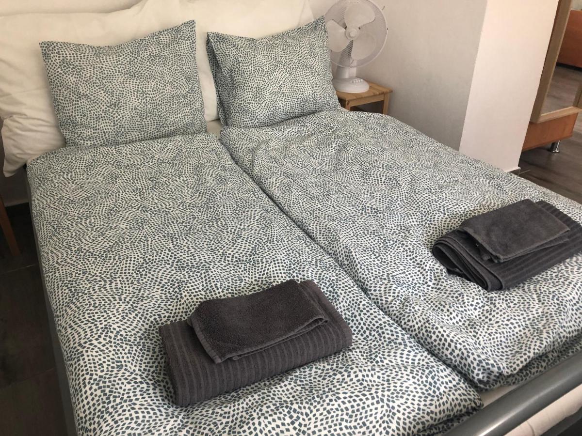 Dalia Apartman Gyoemro Экстерьер фото